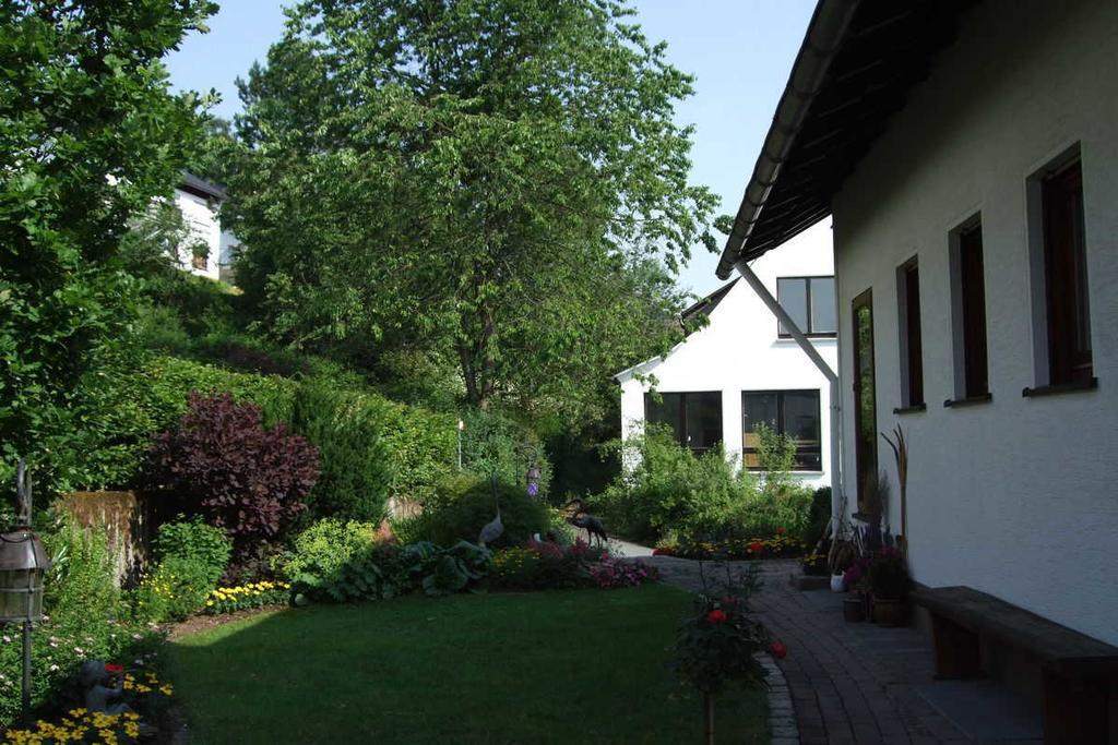 Haus Mittelberg Apartment Олсберг Екстериор снимка