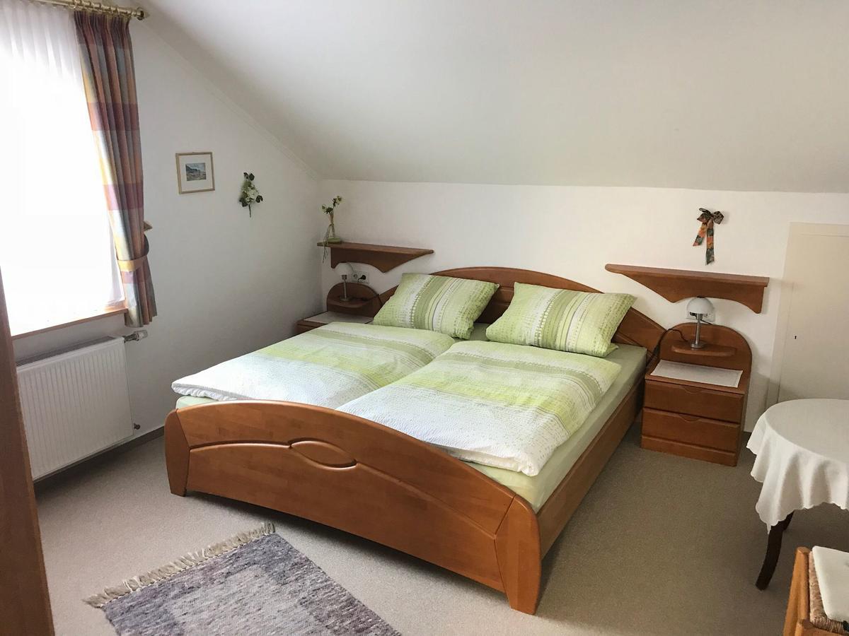 Haus Mittelberg Apartment Олсберг Екстериор снимка